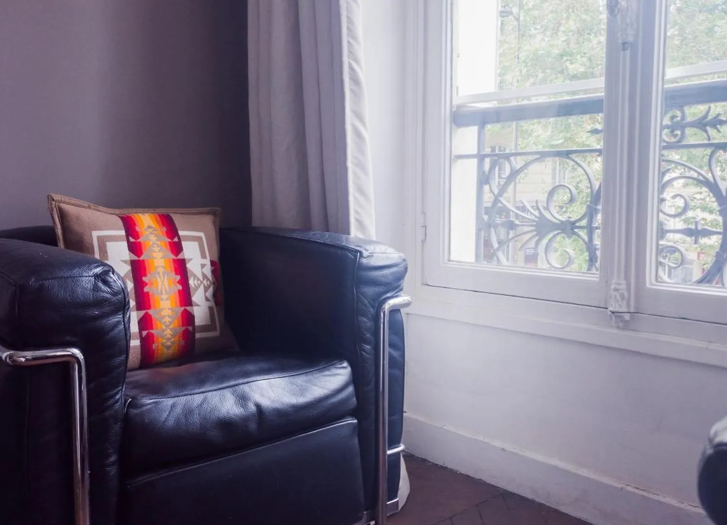 Pic De Notre Dame, Charming Suites Paris 0*,  France