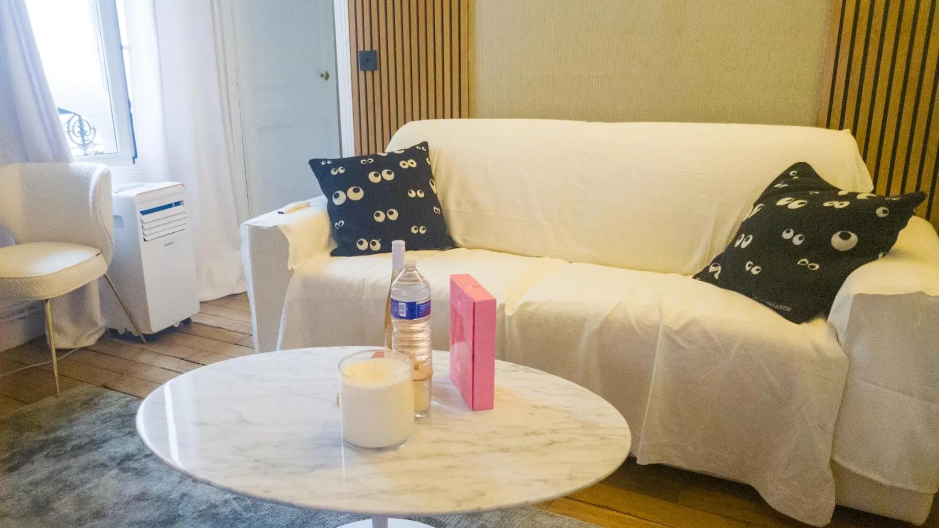 Pic De Notre Dame, Charming Suites パリ 0*,